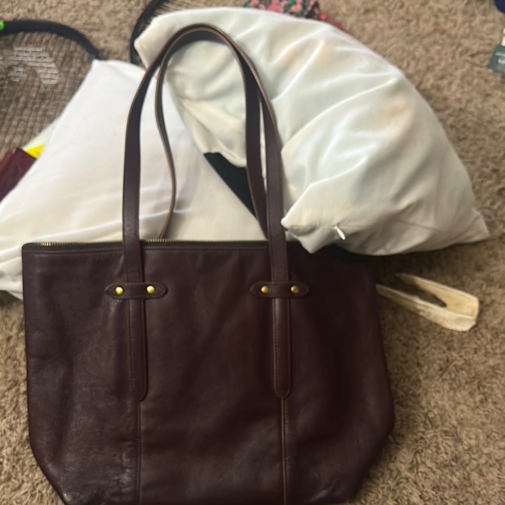 Elegant Brown Leather Tote Bag